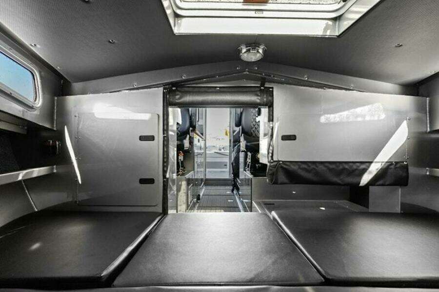 Beer can 32ft North River Yacht For Sale