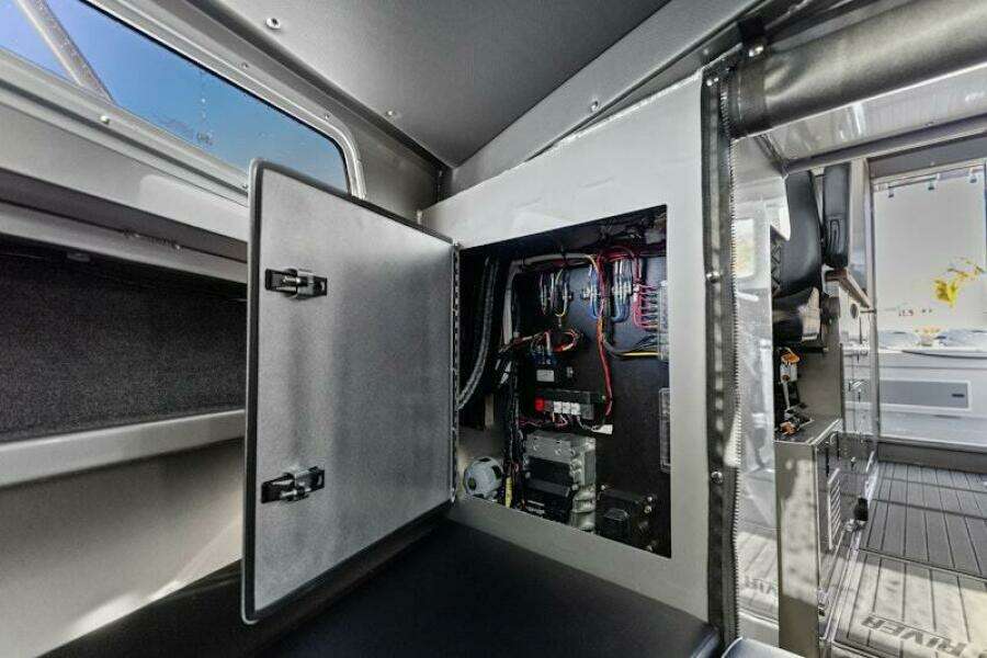 Beer can 32ft North River Yacht For Sale