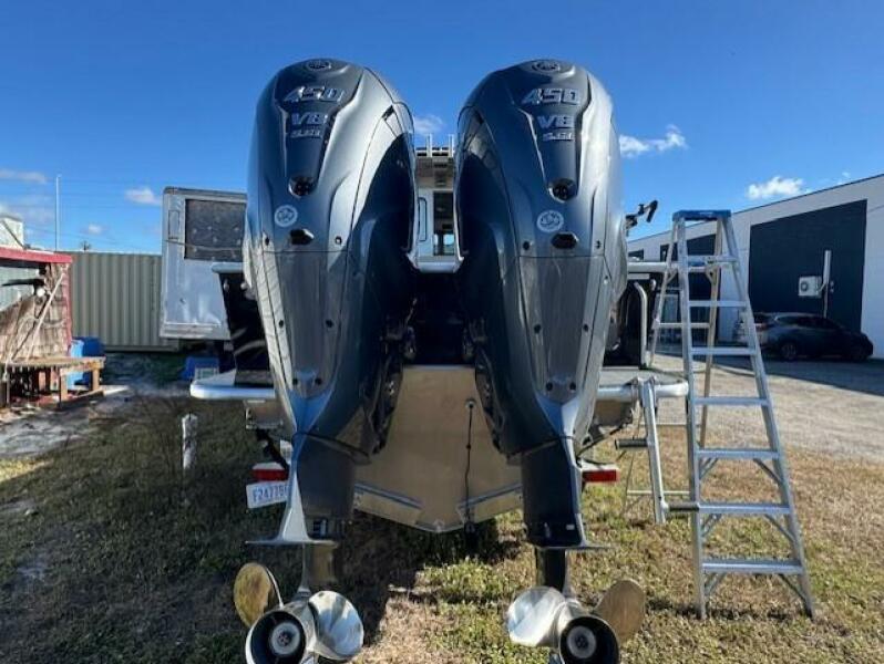 32' 2024 North River Endurance