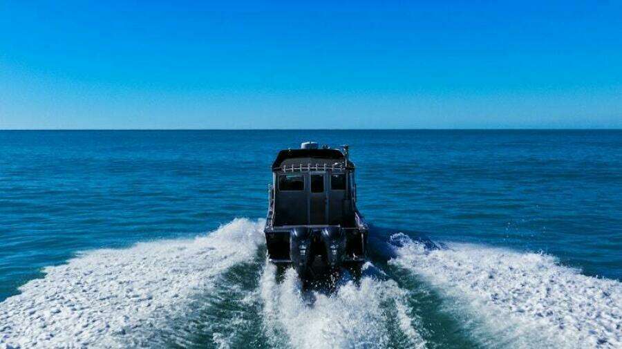 Beer can 32ft North River Yacht For Sale