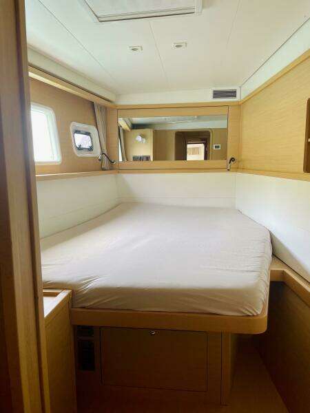 Pilgrim  45ft Lagoon Yacht For Sale