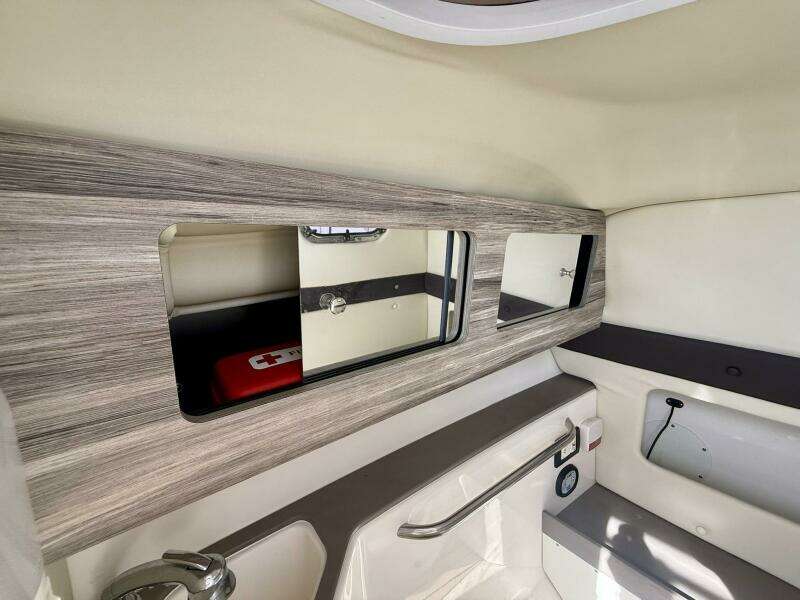 2018 Edgewater 248 CX