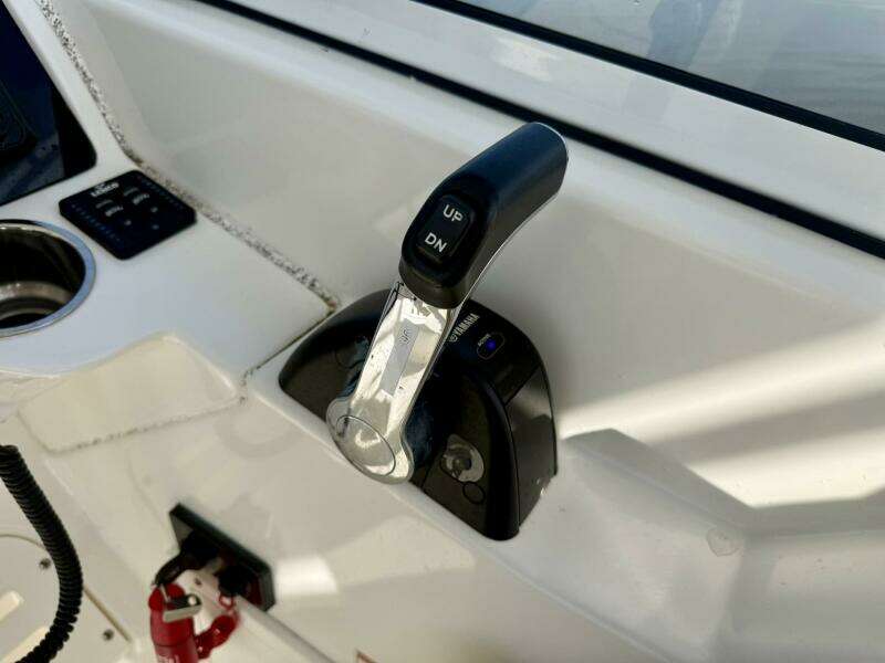 2018 Edgewater 248 CX