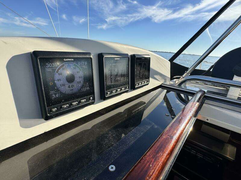 Peregrine  49ft Hunter Yacht For Sale