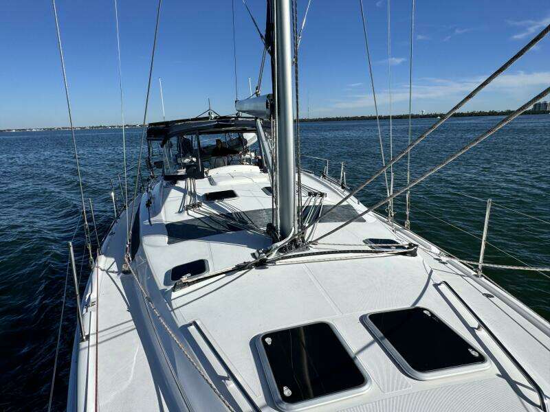 Peregrine  49ft Hunter Yacht For Sale