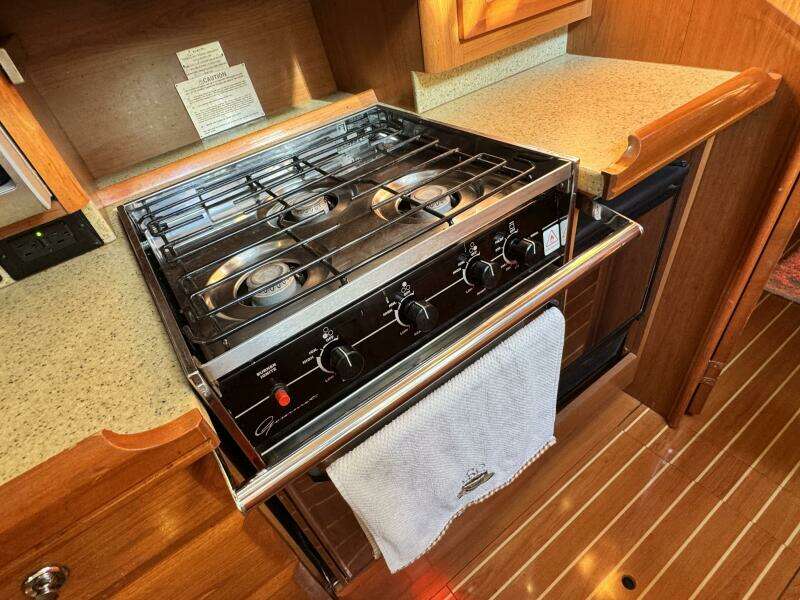 Peregrine  49ft Hunter Yacht For Sale