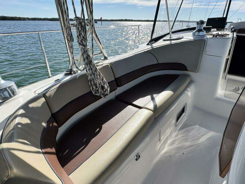 Peregrine  49ft Hunter Yacht For Sale