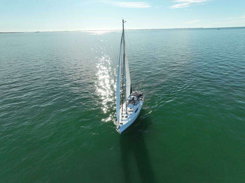 Peregrine  49ft Hunter Yacht For Sale