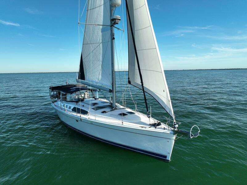 Peregrine  49ft Hunter Yacht For Sale