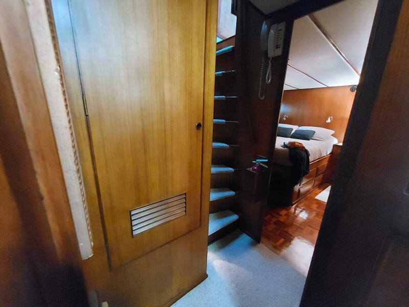 52' 1982 DeFever 52 Offshore Cruiser