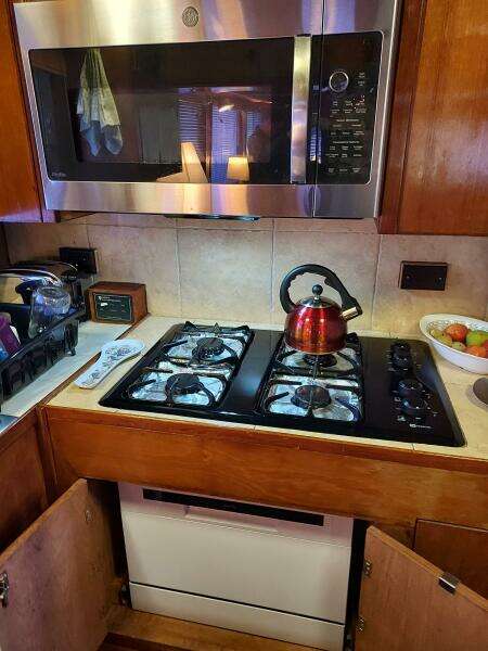 Noelani 52ft DeFever Yacht For Sale