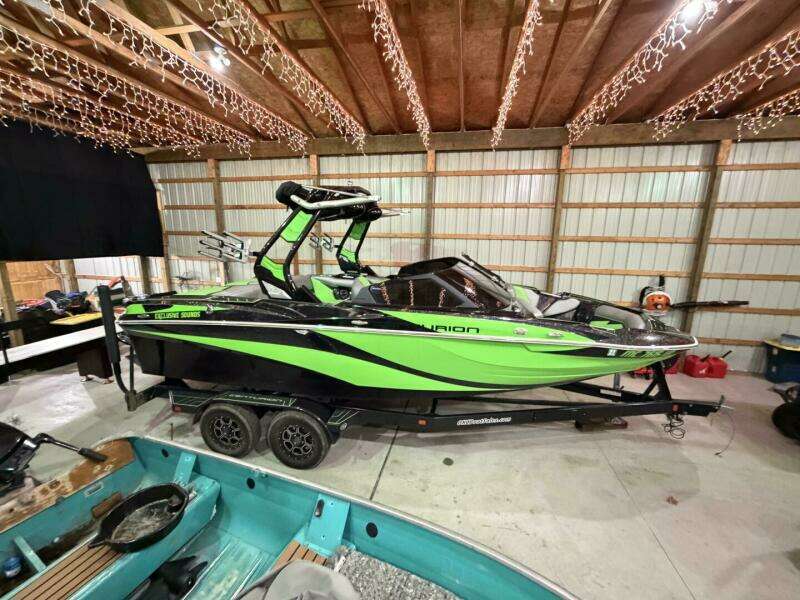 21ft Centurion Yacht For Sale