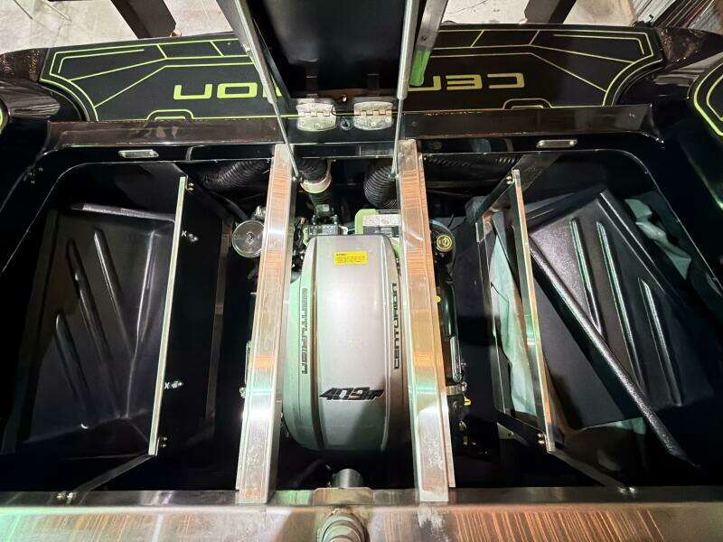 21ft Centurion Yacht For Sale