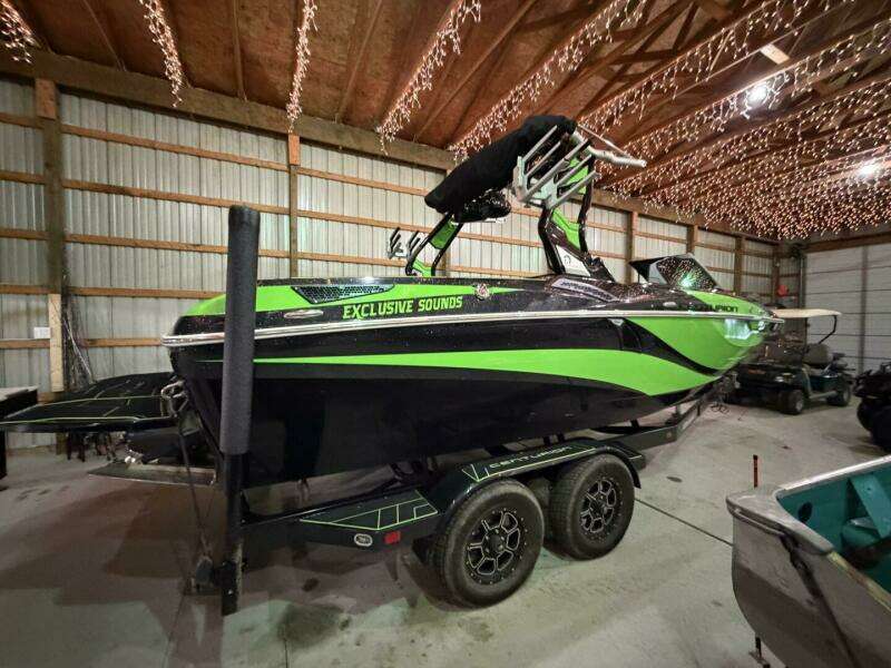 21ft Centurion Yacht For Sale