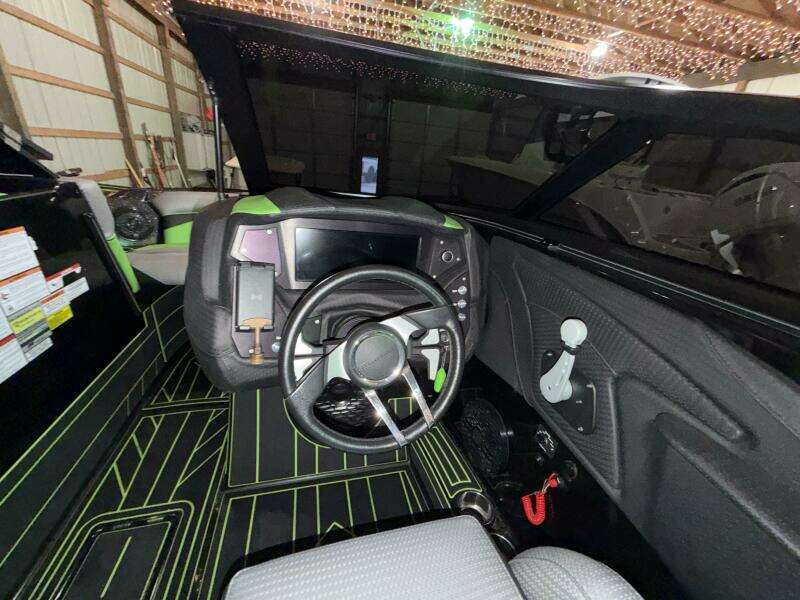 21ft Centurion Yacht For Sale