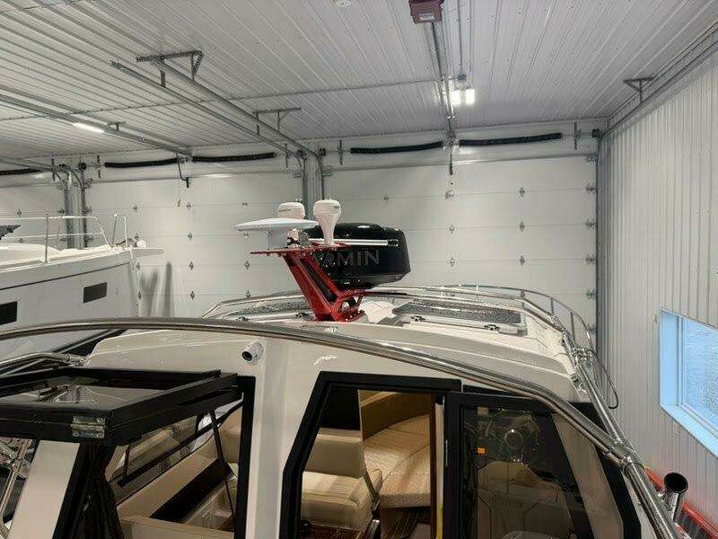 29ft Solara Yacht For Sale