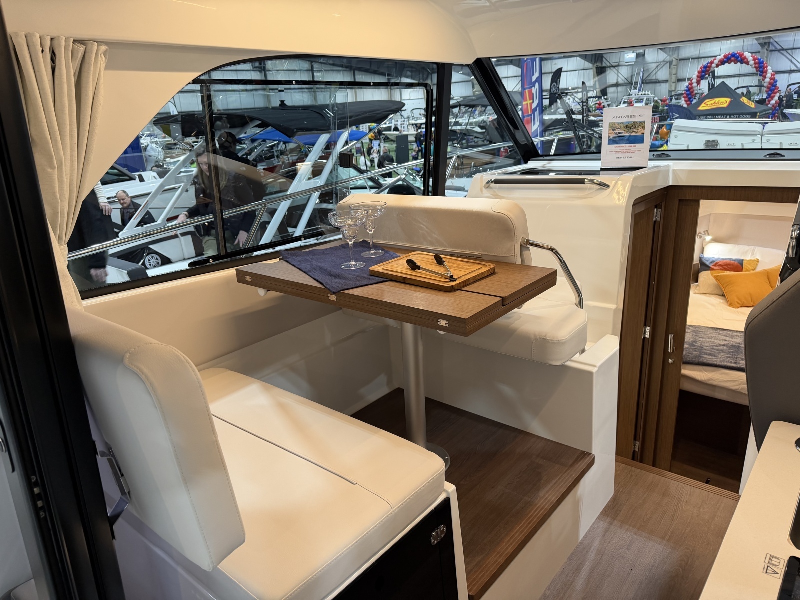 30ft Beneteau Yacht For Sale