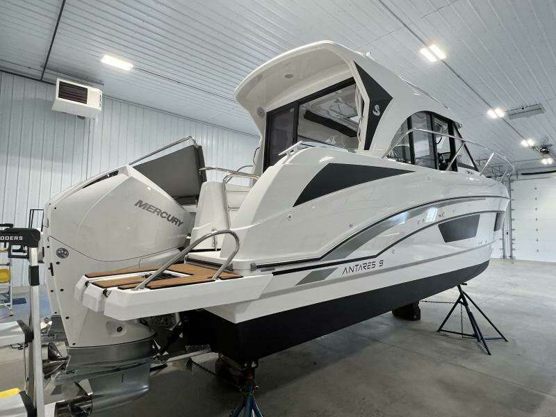 30ft Beneteau Yacht For Sale