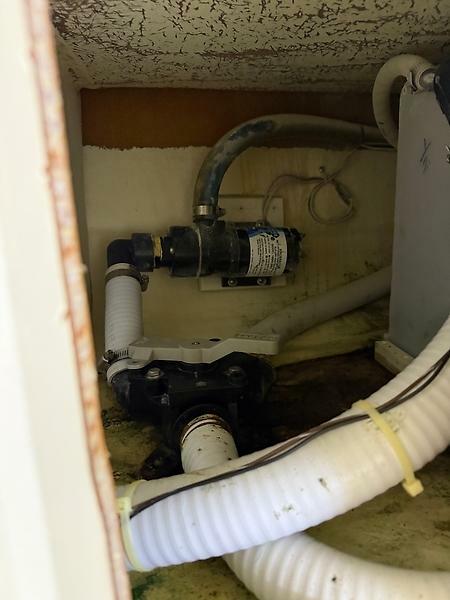 27' 2018 Islander 27 Islander Hardback