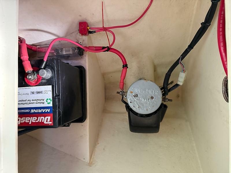 27' 2018 Islander 27 Islander Hardback