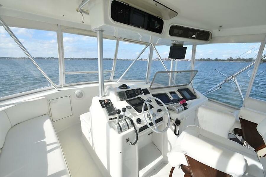 48' 2000 Ocean Yachts 48 Convertible