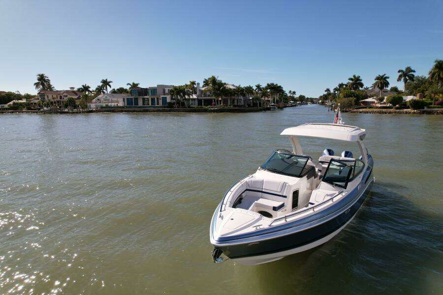 Sea Smoke 33ft Formula Yacht For Sale