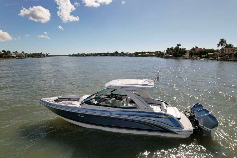 Sea Smoke 33ft Formula Yacht For Sale