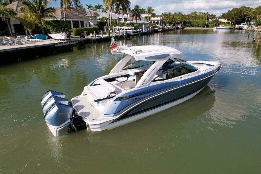 Sea Smoke 33ft Formula Yacht For Sale