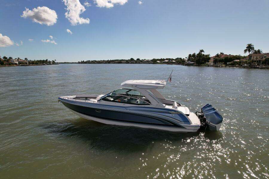 Sea Smoke 33ft Formula Yacht For Sale