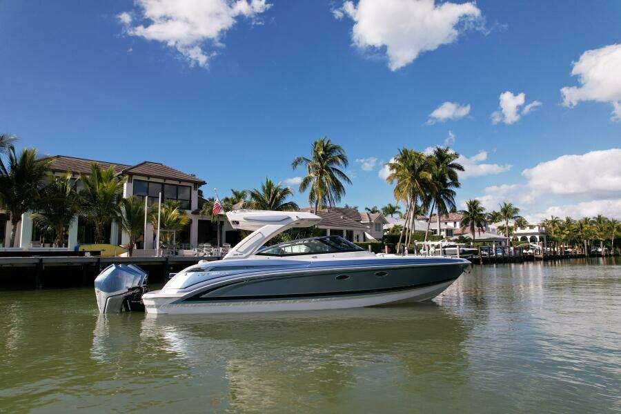 Sea Smoke 33ft Formula Yacht For Sale