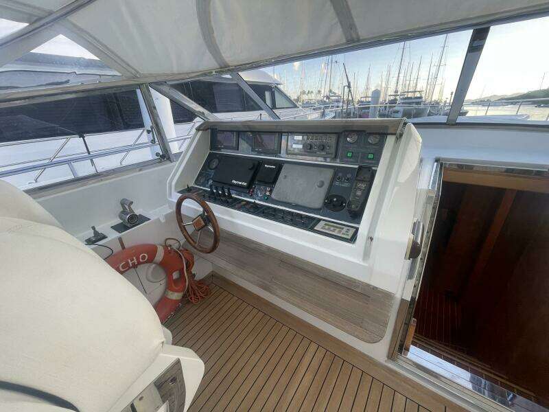 Echo 75ft Versilcraft Yacht For Sale