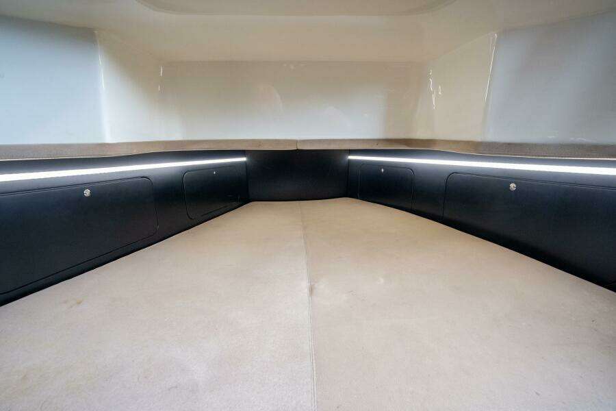 42ft Skipper Yacht For Sale