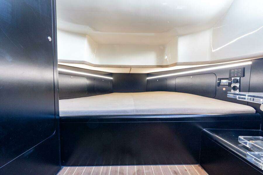 42ft Skipper Yacht For Sale