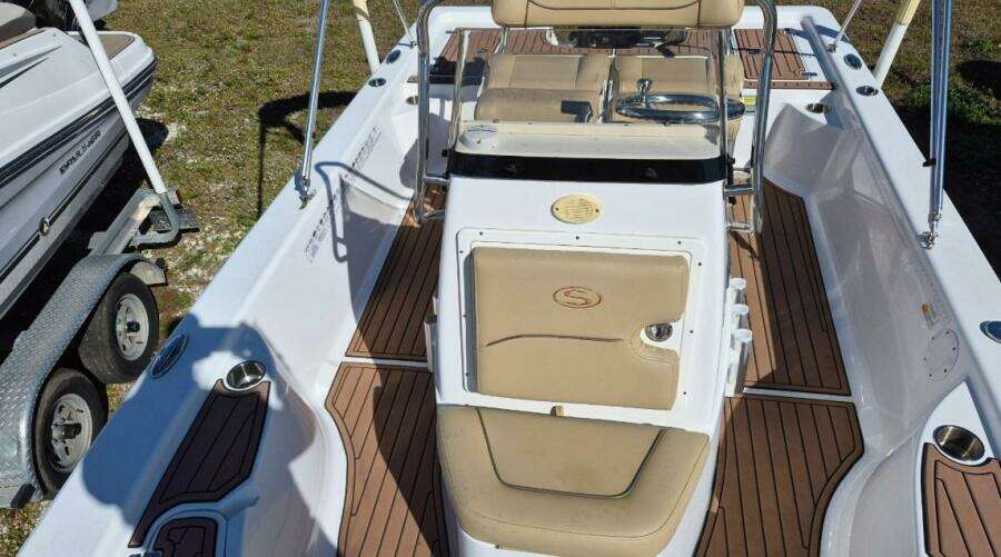 20ft Sportsman Yacht For Sale