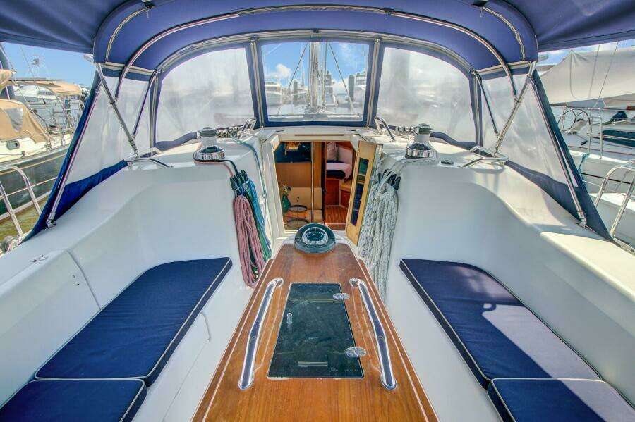 Advocate 44ft Catalina Yacht For Sale