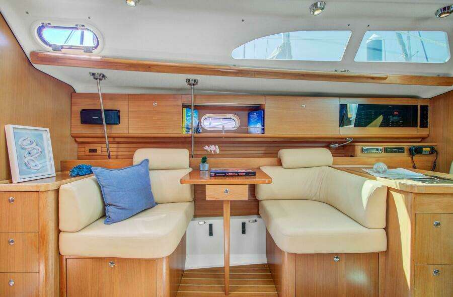 Advocate 44ft Catalina Yacht For Sale