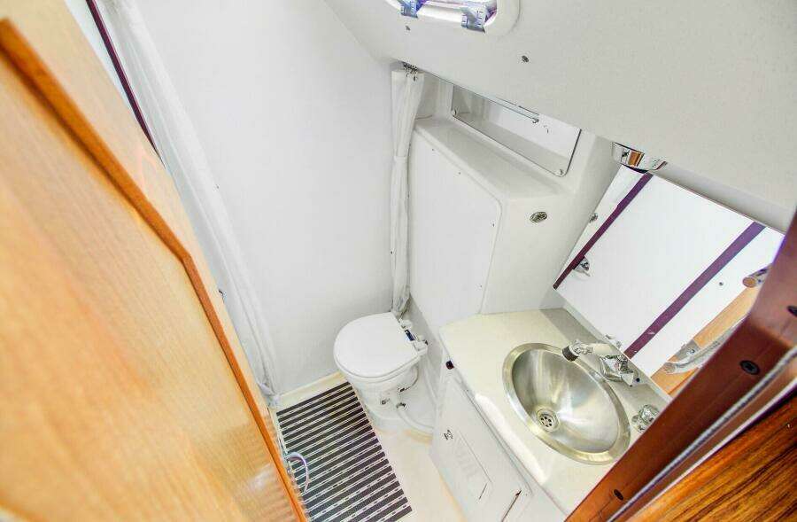 Advocate 44ft Catalina Yacht For Sale