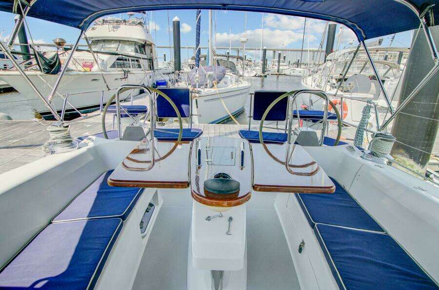 Advocate 44ft Catalina Yacht For Sale