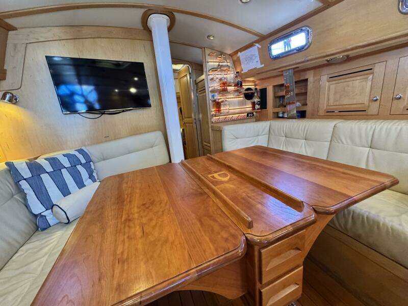 40ft Tartan Yacht For Sale