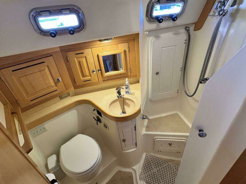 40ft Tartan Yacht For Sale