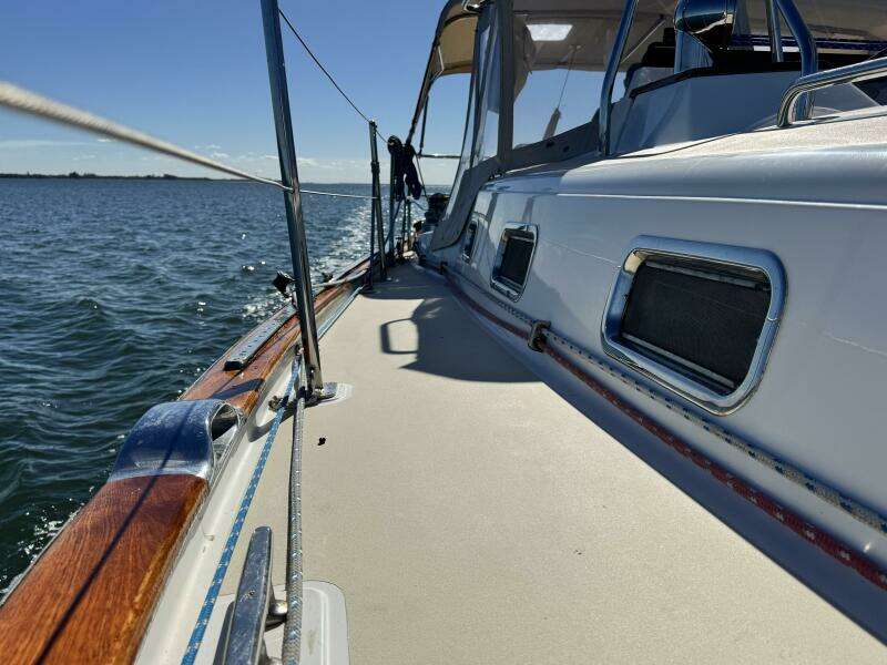 40ft Tartan Yacht For Sale