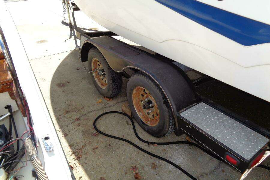 20ft Mariah Yacht For Sale