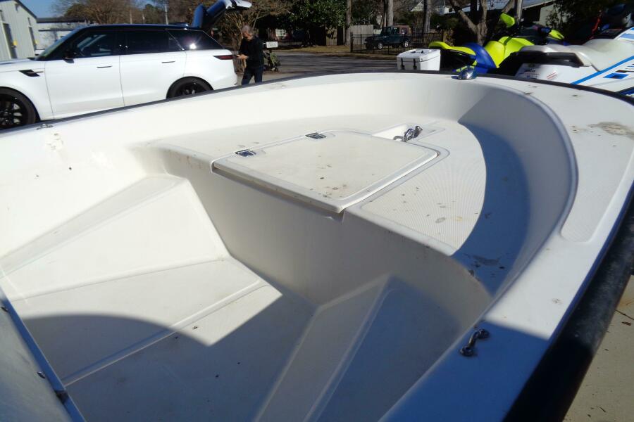 13' 2001 Boston Whaler Sport