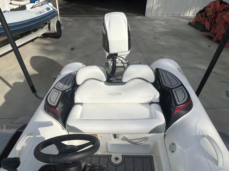 12' 2024 Zodiac Yachtline 360