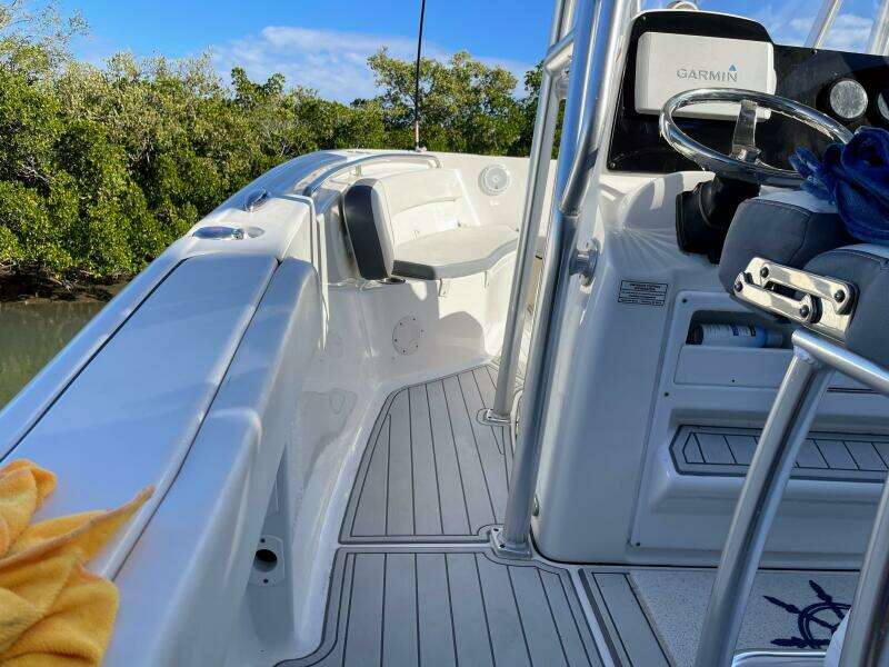 22ft Tidewater Yacht For Sale