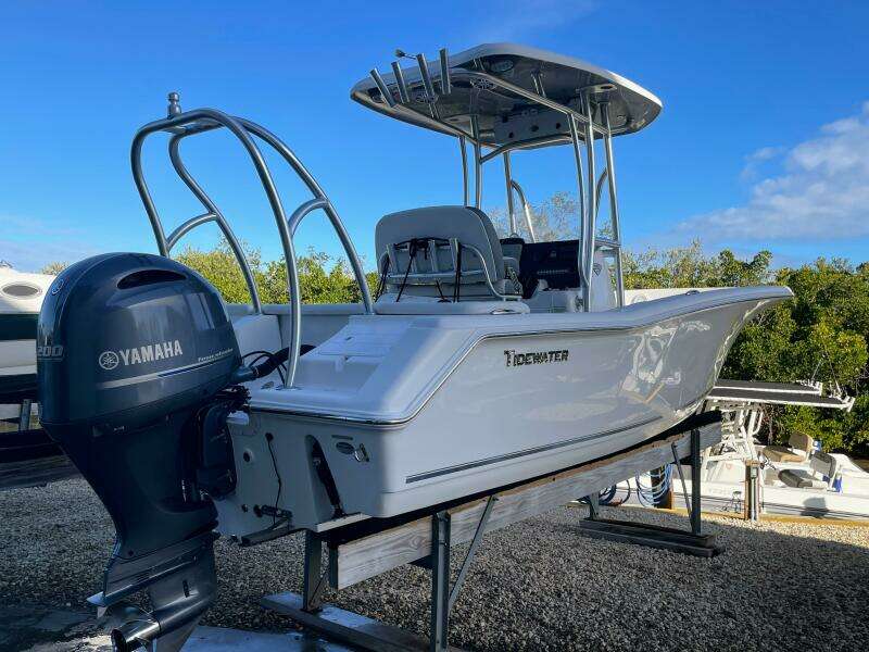 22ft Tidewater Yacht For Sale