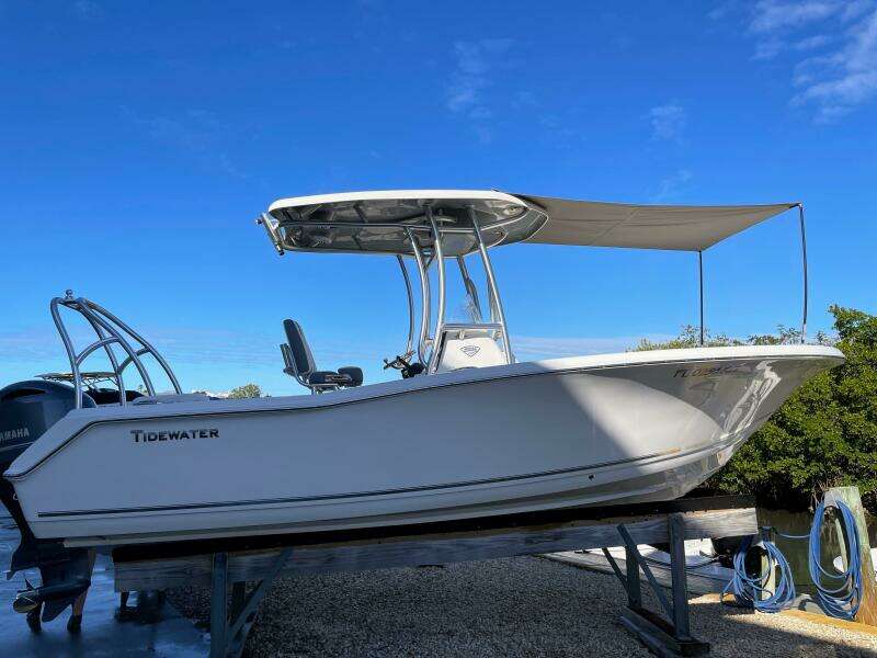 22ft Tidewater Yacht For Sale