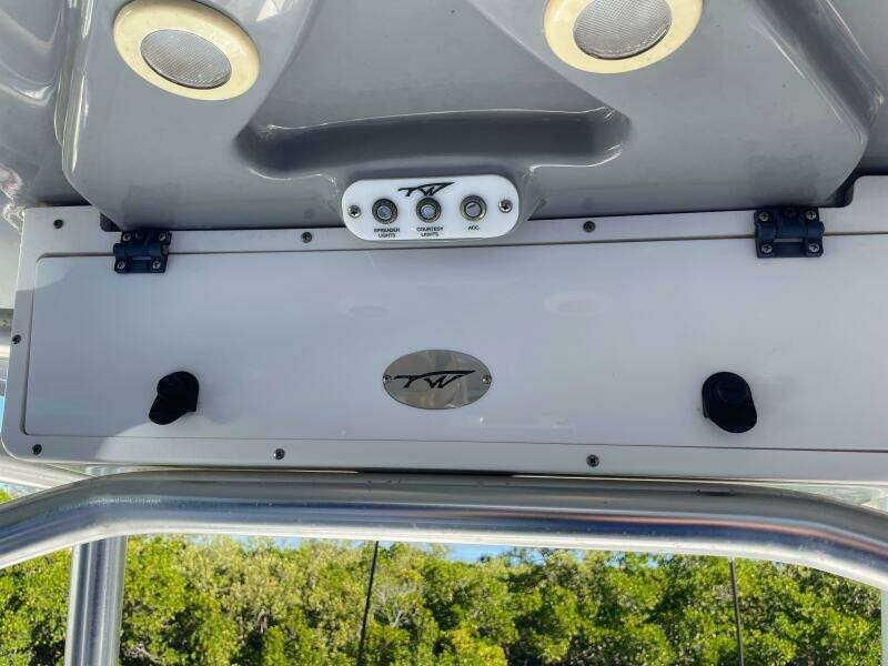 22ft Tidewater Yacht For Sale