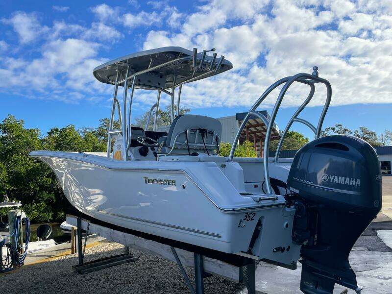22ft Tidewater Yacht For Sale