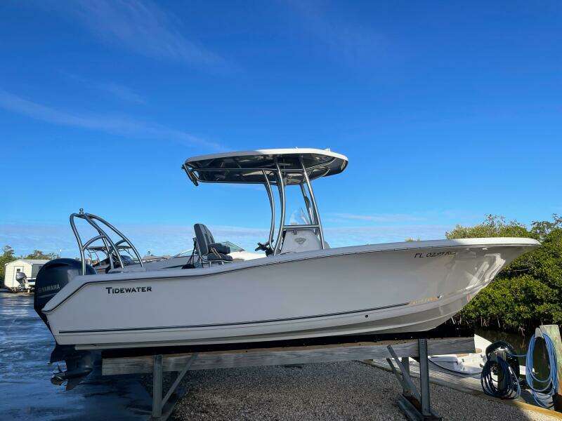 22ft Tidewater Yacht For Sale